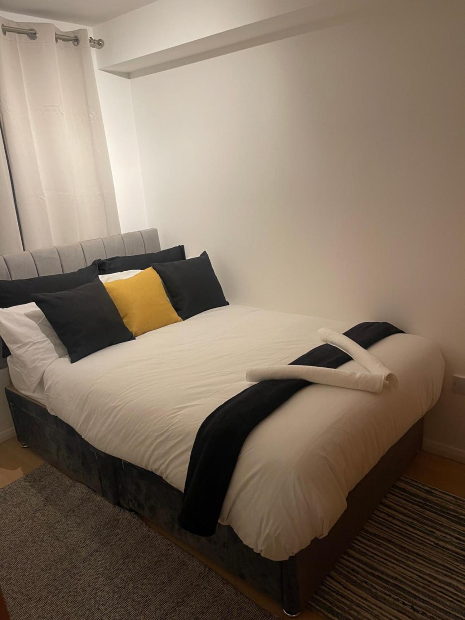 Cosy Flat Behind A Creekbeach In Grays Экстерьер фото