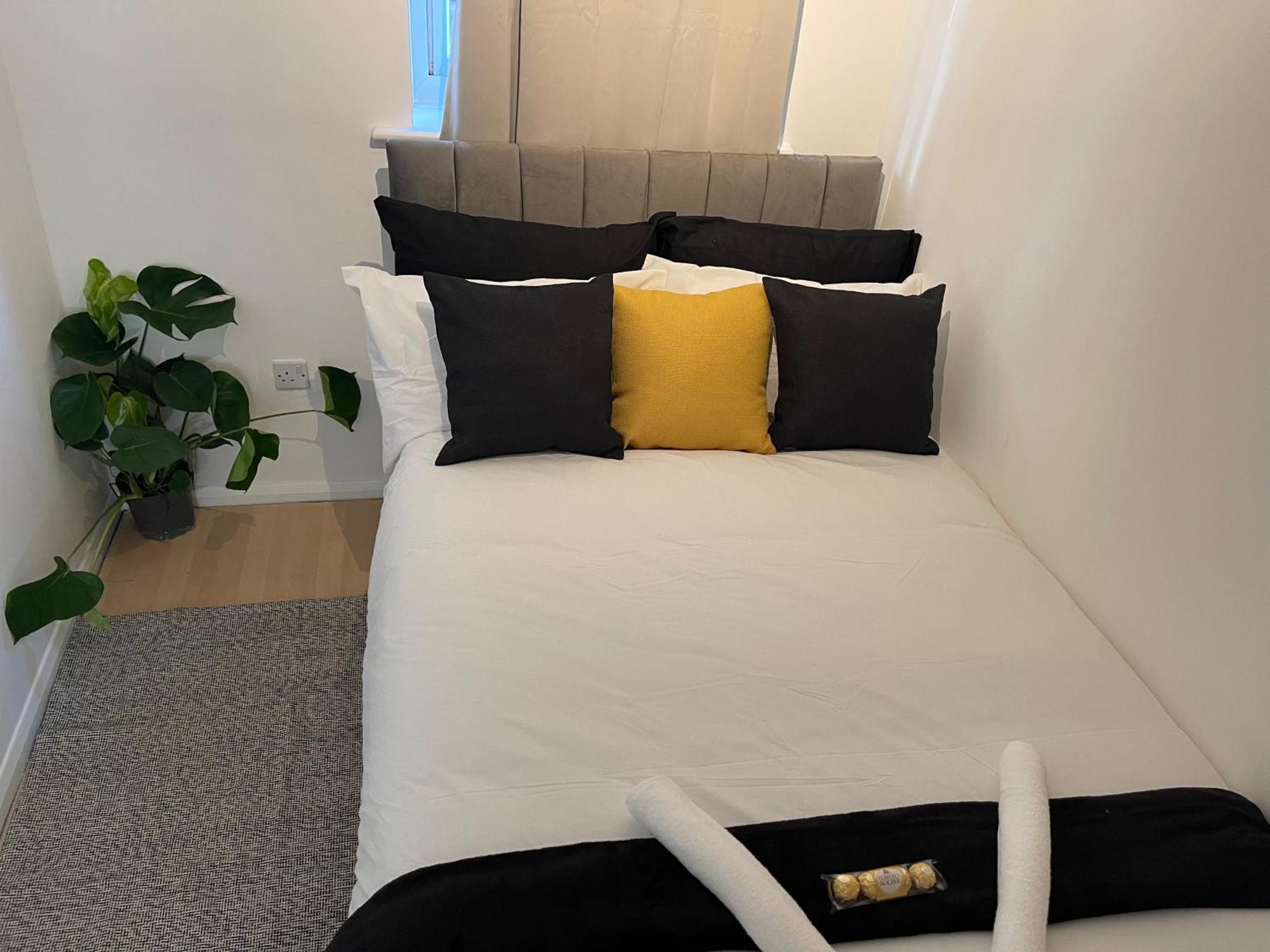 Cosy Flat Behind A Creekbeach In Grays Экстерьер фото